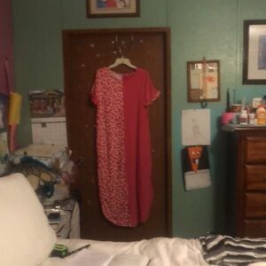 QVC EUC Color Block Lounge Dress ( No Tags ( Medium! Dress W / Pockets